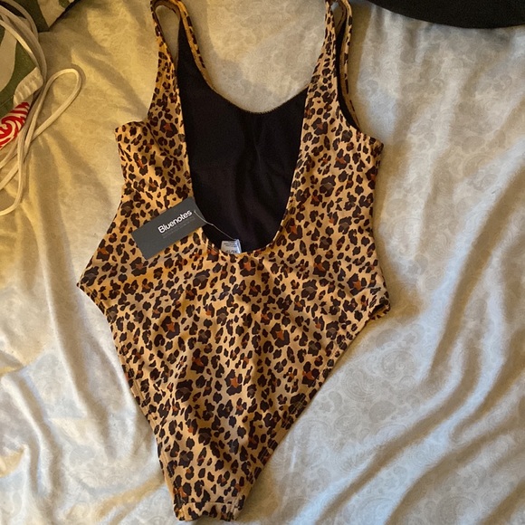 leopard print one piece - Picture 2 of 3